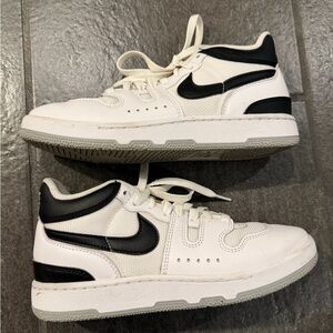 Nike Black and White Sneakers